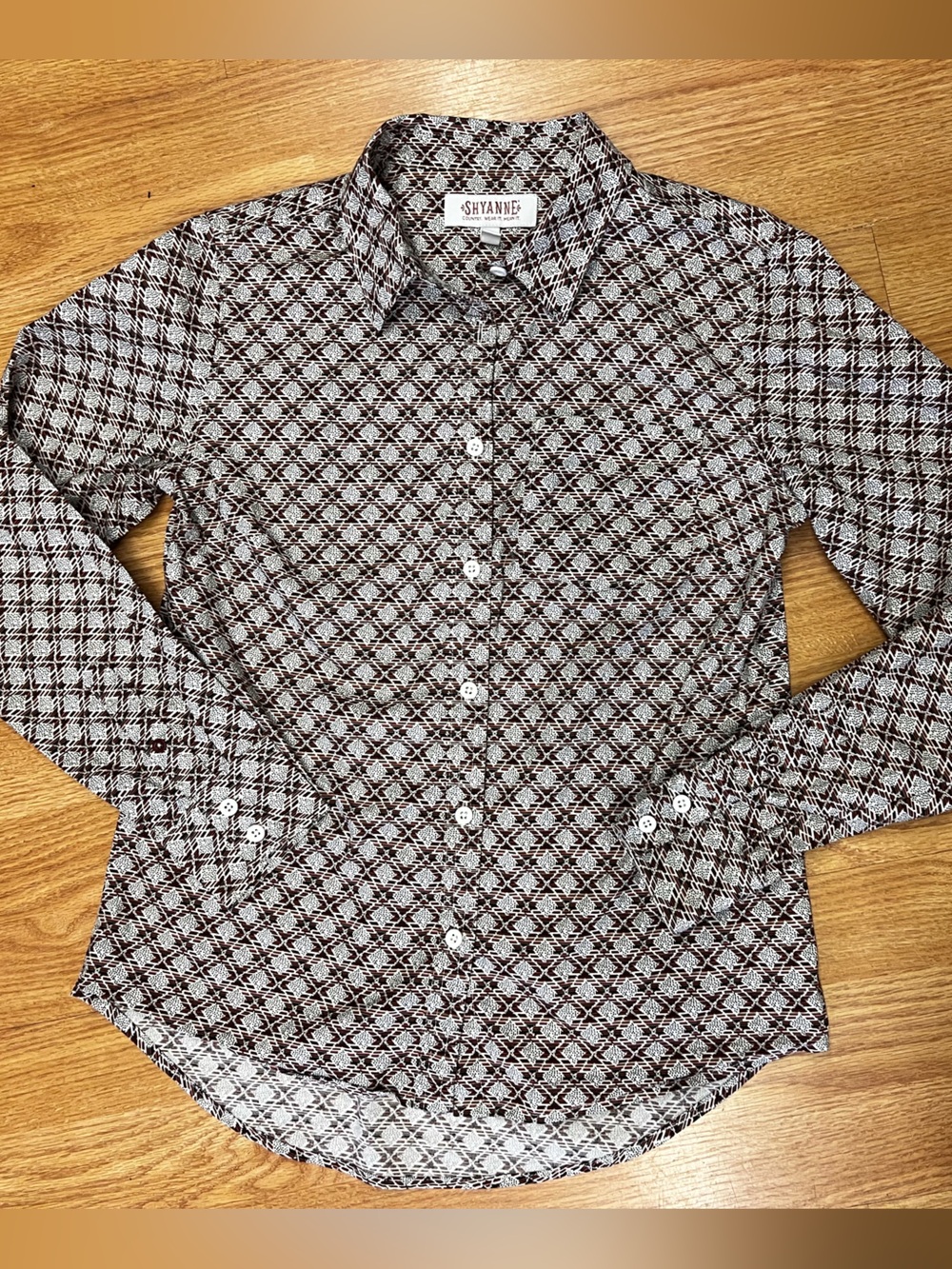 SHYANNE Women’s Country Wear Patterned Button-Up Shirt Sz XS